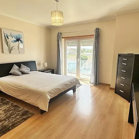 Heilige Efigenie By Interhome Ferienhaus Lourinhã