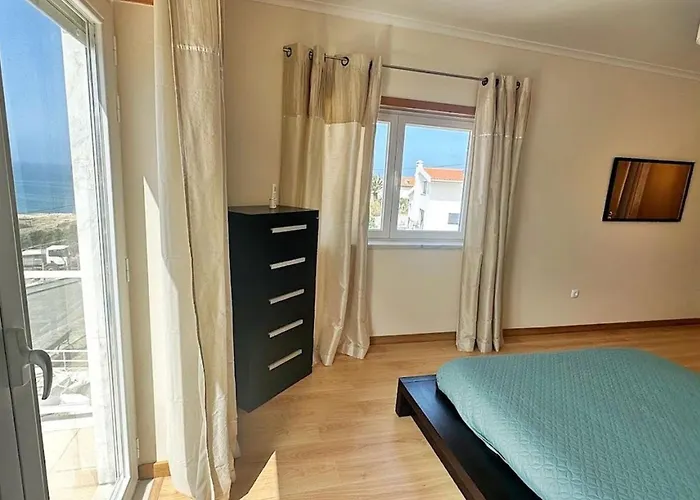 Heilige Efigenie By Interhome * Lourinhã