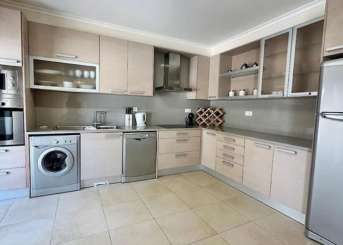 Heilige Efigenie By Interhome Lourinhã